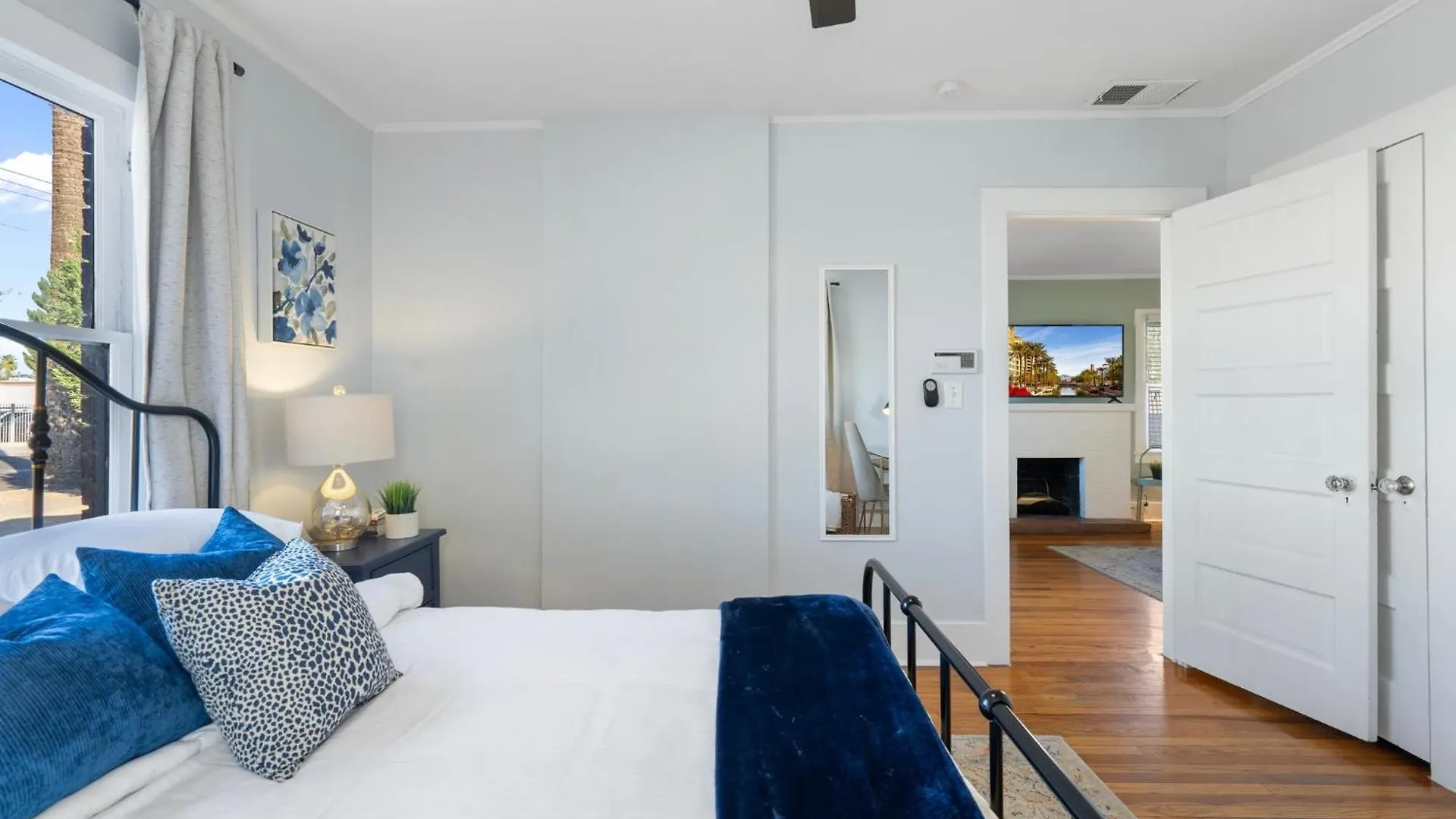 Coronado Casa Roosevelt Row Papago Dog Friendly Phoenix